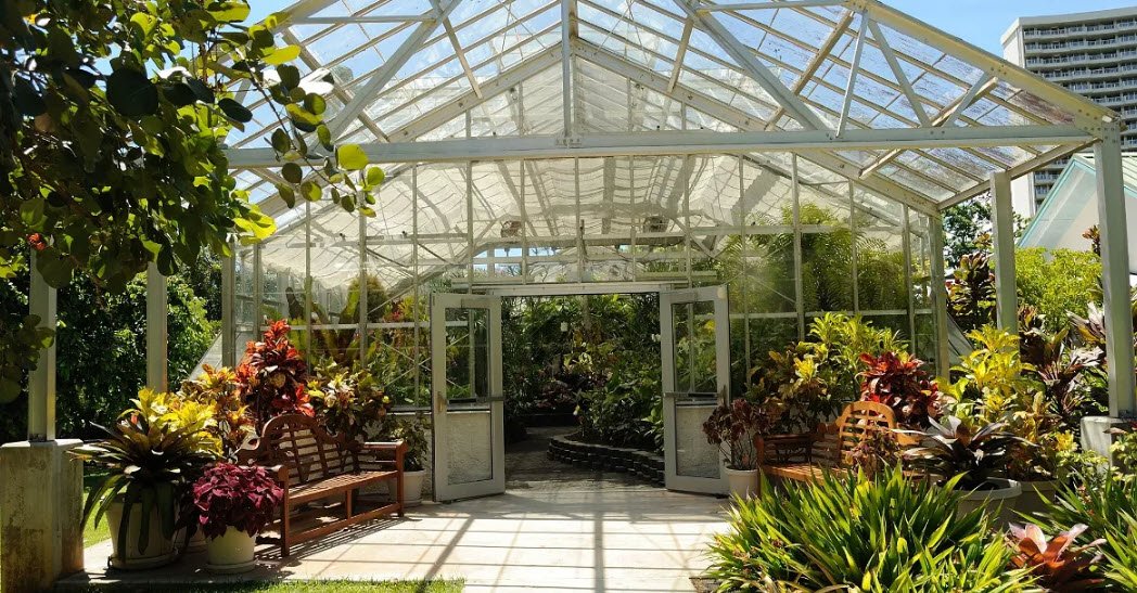 Foster Botanical Garden, United States